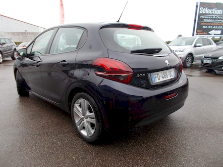PEUGEOT 208 1.5 BLUEHDI 100 CV SIGNATURE 5 PORTES